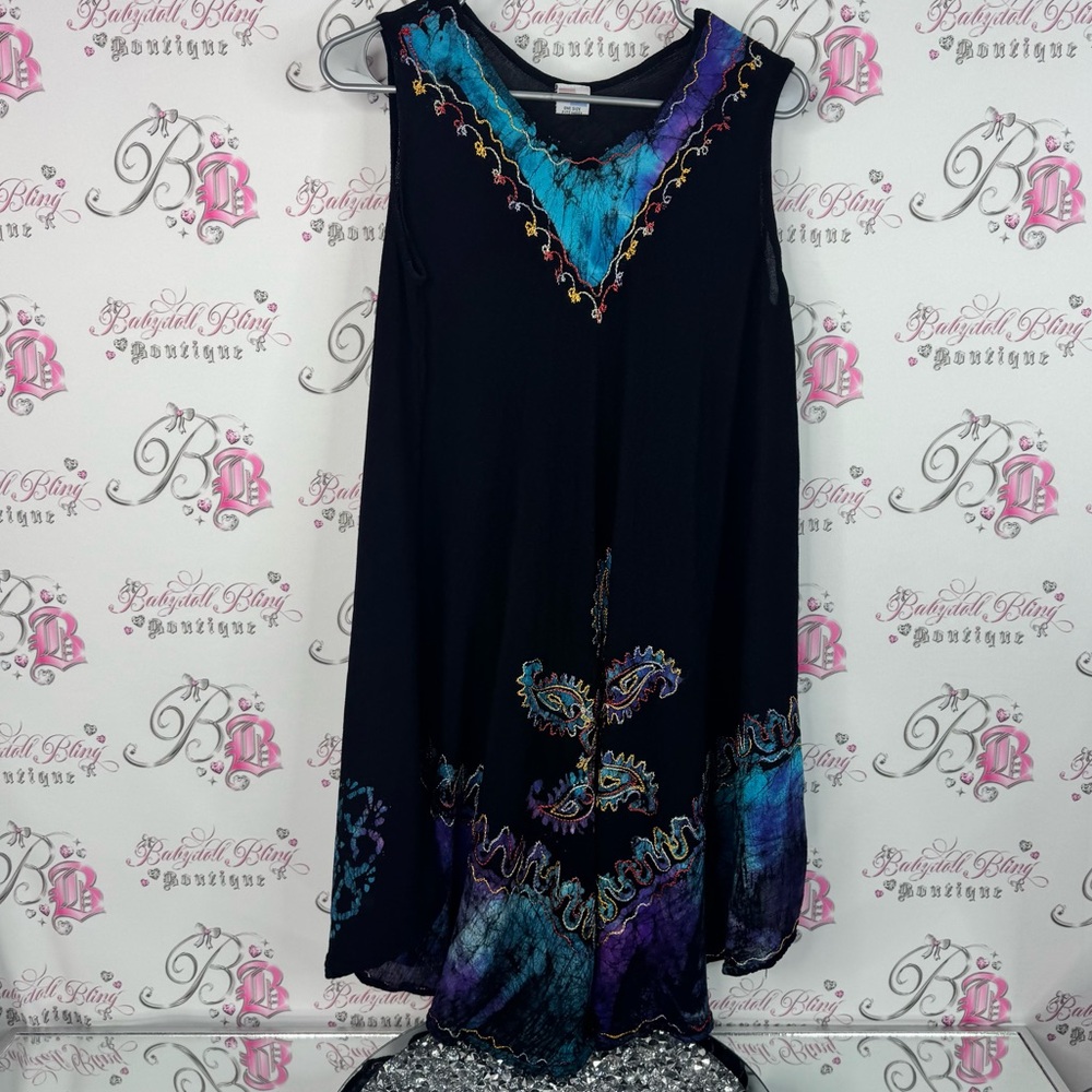 Shoreline dress flowy tie dye embroidered one size Black and Purple Boho Dress